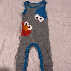 3-6 MONTHS BABY BOY SESAME STREET OUTFIT